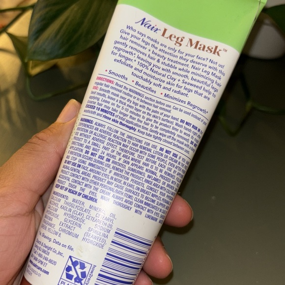 🍁nair leg mask exfoliate and smooth - Picture 4 of 4
